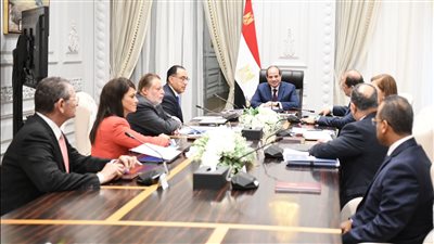 السيسي يوجه ببذل أقصى الجهد للحد من آثار الأزمة الاقتصادية على المواطنين