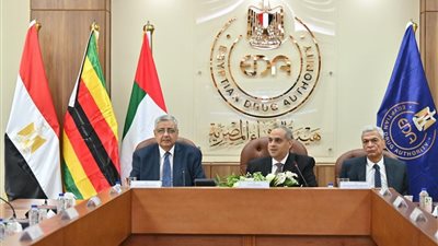 ‏‎تصدير أولى شحنات المستحضرات الدوائية المصرية إلى زيمبابوي