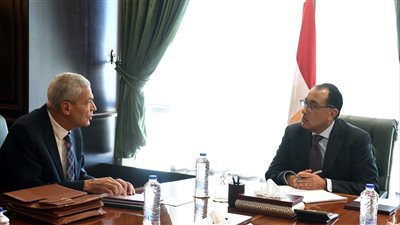  رئيس هيئة الشراء الموحد: مخزون الأجهزة والأدوية والمستلزمات الطبية الحيوية آمن