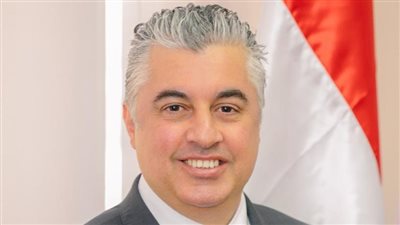 تجديد تعيين وليد جمال الدين رئيسا للهيئة العامة للمنطقة الاقتصادية لقناة السويس