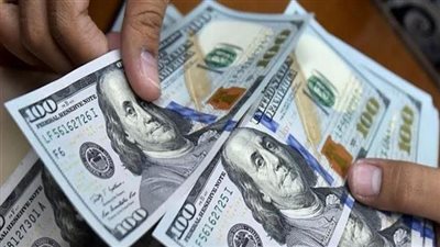 استقرار أسعار الدولار وتباين الإسترليني وتراجع اليورو في بداية التعاملات