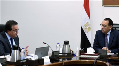 رئيس الوزراء يُتابع موقف تنفيذ مشروعات النهوض بالخدمات الطبية المقدمة