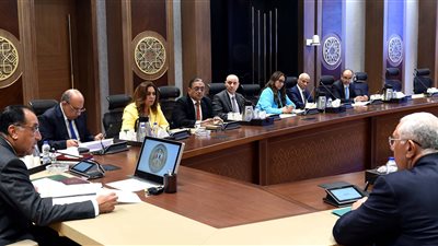رئيس الوزراء يوجه بصياغة خارطة طريق لتطوير صناعة الأثاث