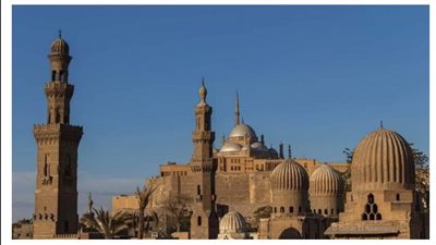 الحكومة تكشف حقيقة هدم مئذنة قوصون الأثرية