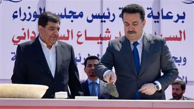 وضع حجر أساس أول خط سكة حديد يربط العراق مع إيران