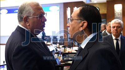 وزير الزراعة يستعرض التركيب المحصولي للموسم الزراعي 2022-2023 مُقارنةً بالمُستهدف في 2023-2024