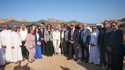 الاتحاد المصري لتمويل المشروعات المتوسطة والصغيرة يدشن مشروع تطوير قرية منحر الناقة