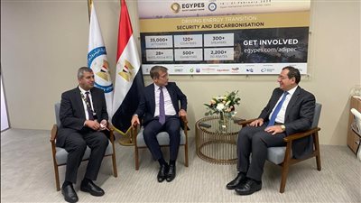 مباحثات مصرية أردنية لبنانية لزيادة التعاون المشترك بمجالات البترول والغاز والتعدين