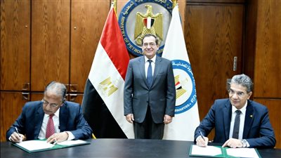 شركة «UGDC» توقع مذكرة تفاهم مع «تي سي اى سنمار» الهندية للكيماويات