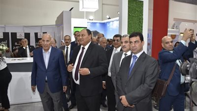 نائب وزير الزراعة يفتتح معرض أجرينا الدولى بمشاركة 485 شركة 