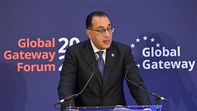 مدبولي: مصر تحظى بموقع جغرافي مثالي يدعم تطوير منشآت جديدة لوقود الهيدروجين الأخضر