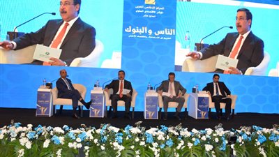 بنك التعمير والإسكان يمنح جوائز لشباب القطاع المصرفي الفائزين في المسابقات البحثية 