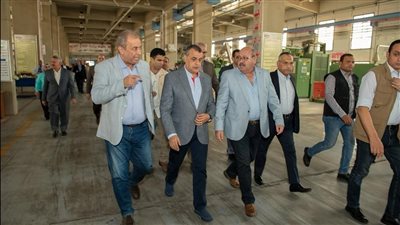 وزير الإنتاج الحربي يتابع الموقف التنفيذي لمشروعات «أبو زعبل للصناعات المتخصصة»  
