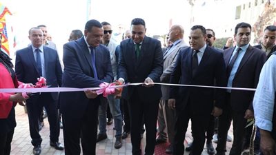 وزير التنمية المحلية يفتتح النسخة الثانية من معرض «أيادي مصر» بالدقهلية