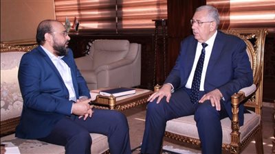 وزير الزراعة يبحث تعزيز التعاون بين مصر المنظمة الاسلامية للأمن الغذائي