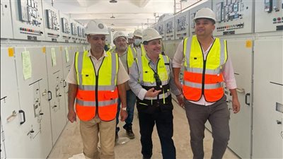 وزير الإسكان يتابع تنفيذ محطة كهرباء حدائق العاصمة بتكلفة مليار جنيه