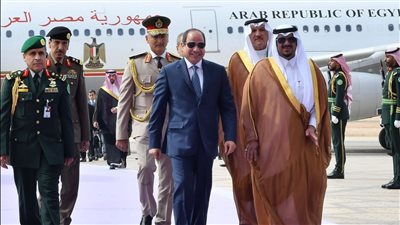 الرئيس السيسي يصل الرياض للمشاركة في القمة العربية - الإسلامية 