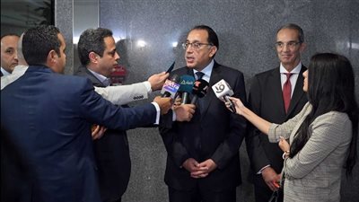 رئيس الوزراء: قطاع الاتصالات يحقق نمواً متسارعاً بنسبة 20% سنوياً