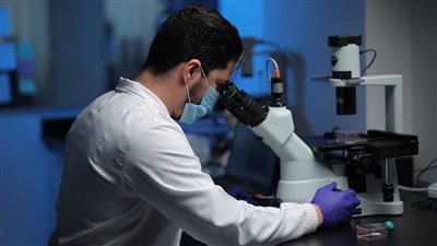 «نواة العلمية» تحصل على اعتماد هيئة الغذاء والدواء الأمريكية 