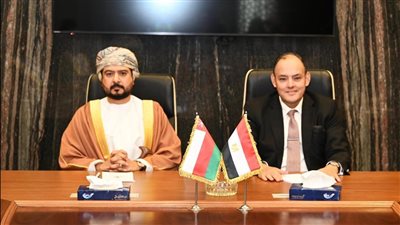 وزير التجارة والصناعة يبحث مع نظيره العماني سبل تعزيز التعاون الاقتصادي المشترك 