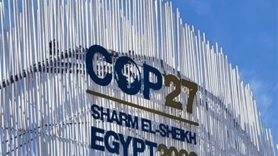 مبعوث مصر للمناخ يتوقع تعهدات بـ 500 مليون دولار لصندوق الخسائر والأضرار