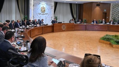 رئيس الوزراء يترأس الاجتماع الأول للجنة ضبط الأسواق وأسعار السلع
