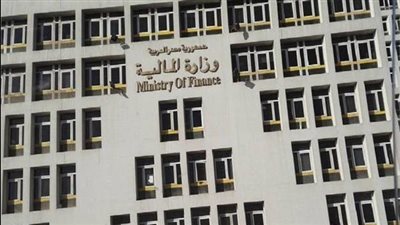 الحكومة تكشف حقيقة تقليص المخصصات المالية لقطاع الصحة بالموازنة الجديدة