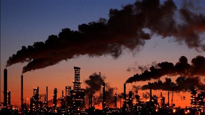 وزراء الطاقة العرب: الوقود الأحفوري سيبقى المصدر الرئيسي للطاقة لعقود