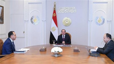 الرئيس السيسي يوجه برفع كفاءة تنفيذ المشروعات لتحسين مؤشرات الموازنة العامة 