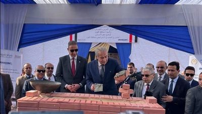 وضع حجر أساس مستودع السلع الغذائية بالفيوم باستثمارات 1.5 مليار جنيه