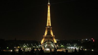 إغلاق برج «إيفل» ليوم واحد بسبب إضراب الموظفين