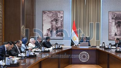 الحكومة: 2.3 مليار دولار استثمارات 1372 مصنعاً وورشة بشق الثعبان