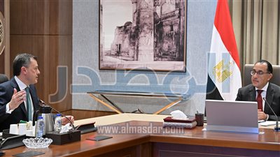 الحكومة: إطلاق مبادرتين لتشجيع الاستثمار السياحي و إنشاء غرف فندقية جديدة