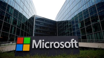 في سباق أكبر شركة مدرجة بأمريكا .. Microsoft تقترب من الإطاحة بـApple