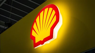 «شل» تعلن تعليق جميع الشحنات عبر البحر الأحمر لأجل غير مسمى