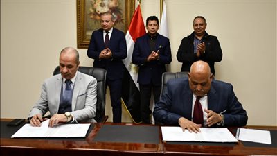 بروتوكول مع صندوق التنمية الحضرية لنقل أصول ملكية المقر الجديد لنادى المصري القاهري 