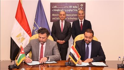 مصر توقع اتفاقية إنشاء الكابل البحري «كورال بريدج» لربط الاتصالات مع الأردن