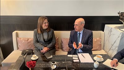 وزيرة التخطيط تبحث سبل التعاون مع رئيس مجموعة البنك الإسلامي للتنمية