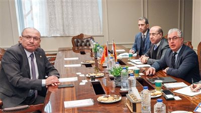 رئيس اقتصادية قناة السويس يبحث إطلاق خط رورو بين مصر وتركيا