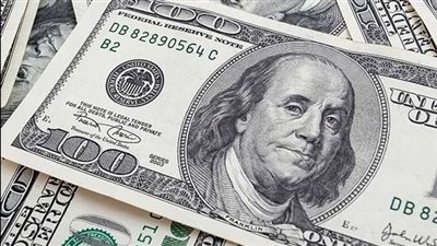 الدولار يستقر فوق 150 يناً يابانياً مع توقعات بارتفاع الفائدة الأمريكية