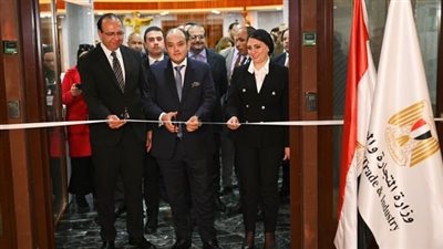 وزير التجارة يفتتح معرض «فرص بلدنا» لقطع غيار الماكينات والمعدات وخطوط الإنتاج
