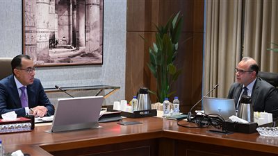 رئيس الوزراء: تسريع وتيرة برنامج توسيع قاعدة ملكية الشركات المملوكة للدولة