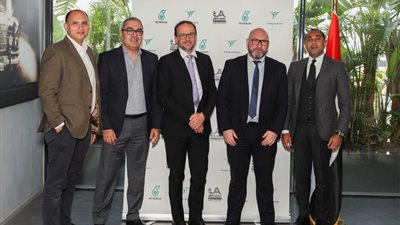 بتروناس العالمية تبحث مع مجموعة أبو غالي موتورز التوسع في مصر