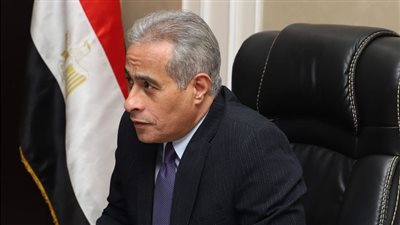 وزير العمل يوجه بسرعة صرف إعانات لضحايا حادث معدية منشأة القناطر
