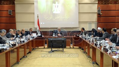 الحكومة توافق على زيادة فئات نولون القمح  بنسبة 25% 