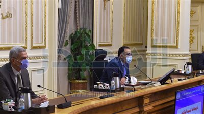 رئيس الوزراء يؤكد نجاح الإجراءات الاحترازية فى امتحانات الثانوية العام