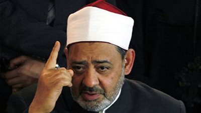 شيخ الازهر: من يهاجمون دور العبادة والكنائس 