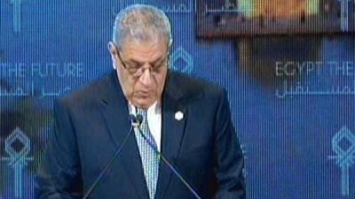 محلب : تشكيل لجنة عليا للإصلاح الإداري لجذب الاستثمارات وتوفير عمالة مدربة