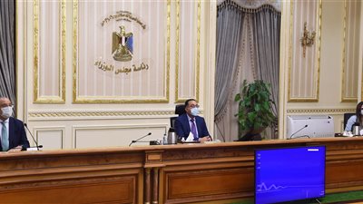 رئيس الوزراء يناقش مقترحات إنشاء مدينة طبية عالمية بالعاصمة الإدارية