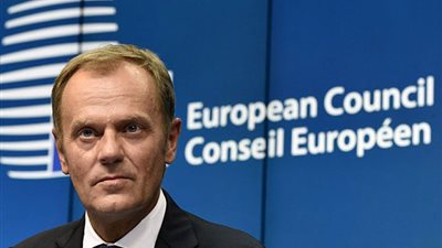 دونالد تاسك يناشد المهاجرين بعدم القدوم لأوروبا.. بسبب الظروف الاقتصادية